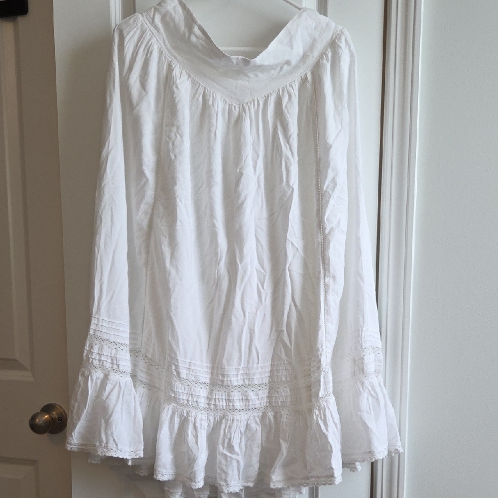 White Midi Skirt With Lace Detail From American Eagle